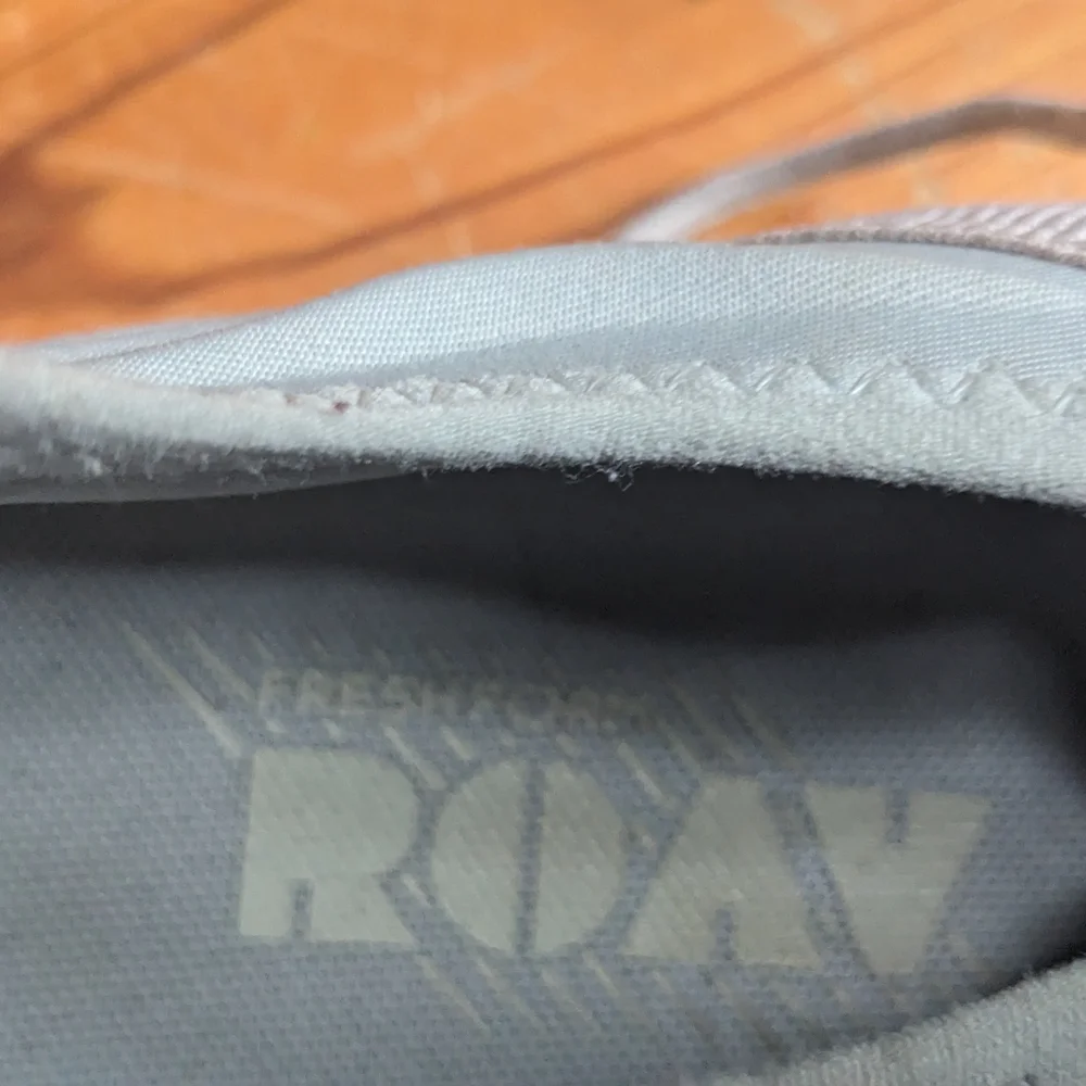 New Balance Women's Fresh Foam Roav Light Gray Running Shoes- Size 9 - Picture 6 of 7